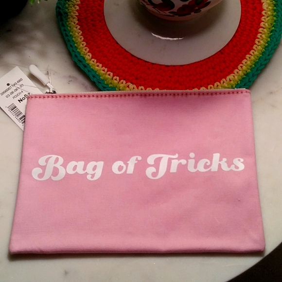 Make Up bag - Picture 1 of 3